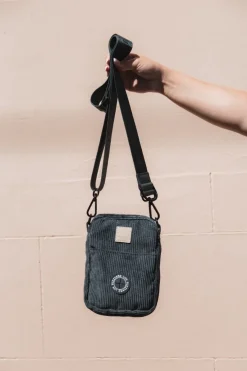 FuzzYard Life Cross Body Bag - Slate Grey